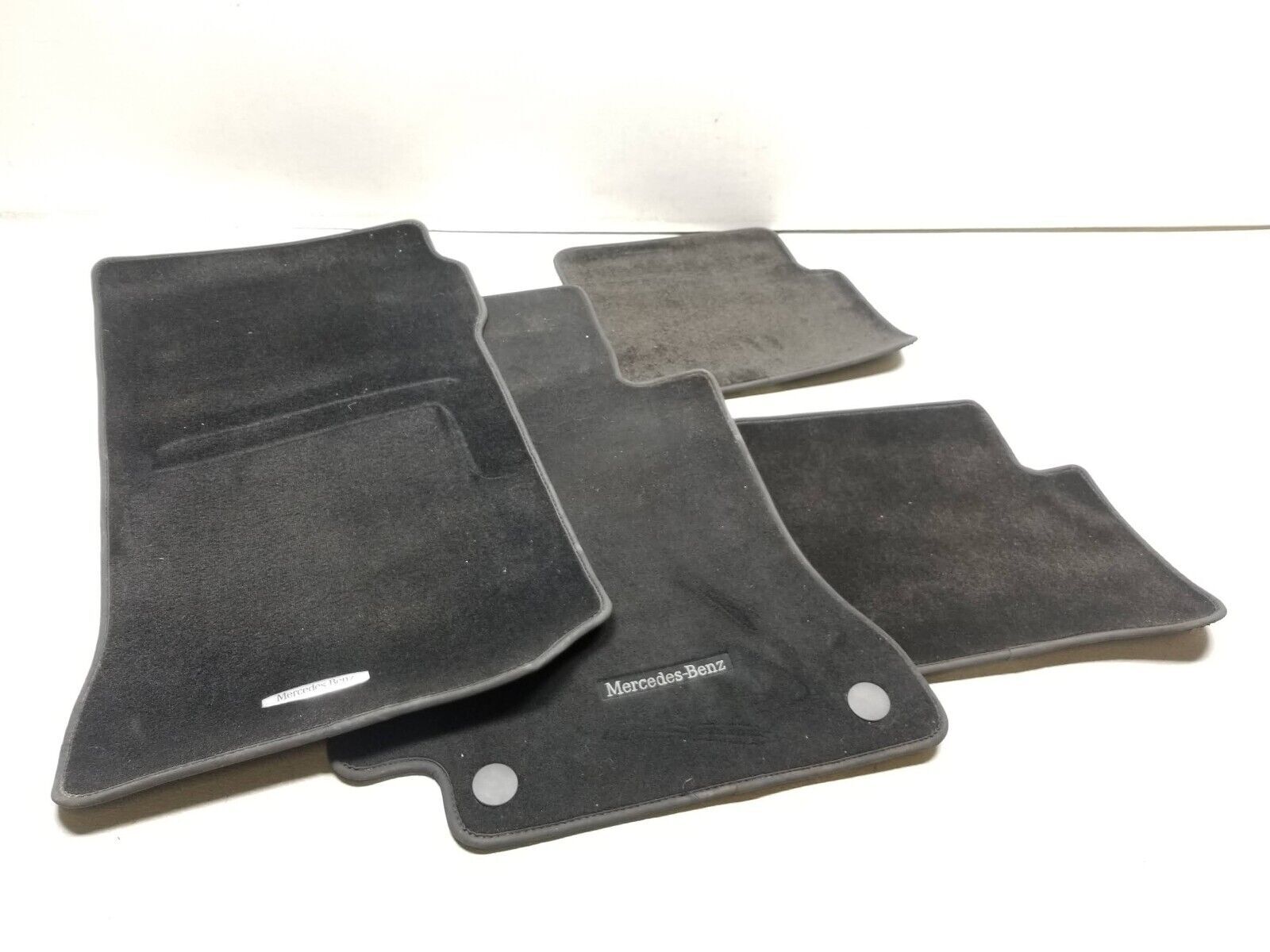 13 14 MERCEDESBENZ C300 FLOOR MAT CARPET 4pcs A2126840303 OEM eBay