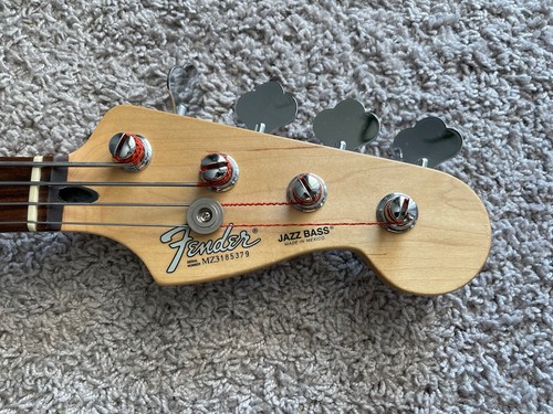 Fender Standard Jazz Bass 2003 MIM Black Rosewood Fretboard 4-String Bass Guitar - 第 5/12 張圖片