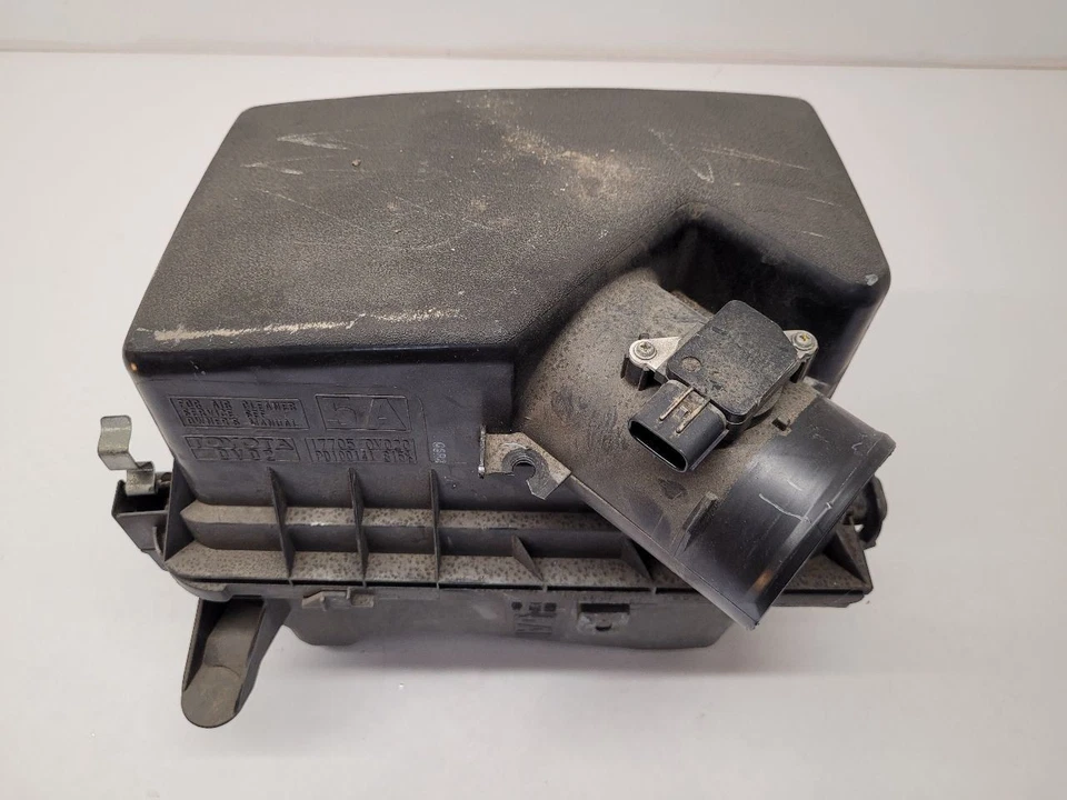 Toyota Camry 2012-2017 purificador de aire VIN F quinto dígito 2,5 L 4 cilindros  Foto 2 de 4