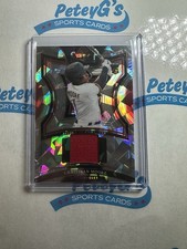 2025 SELECT SELECTIVE SWATCHES JERSEY RELIC CRACKED ICE CHRISTIAN MOORE