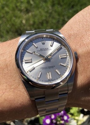 Rolex Oyster Perpetual OP41  Silver Dial Stainless Steel - 124300 MINT Full set