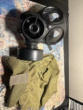 AVON SF10 Medium #2 Gas Mask 1993 Special Forces Version of S10 with pouch