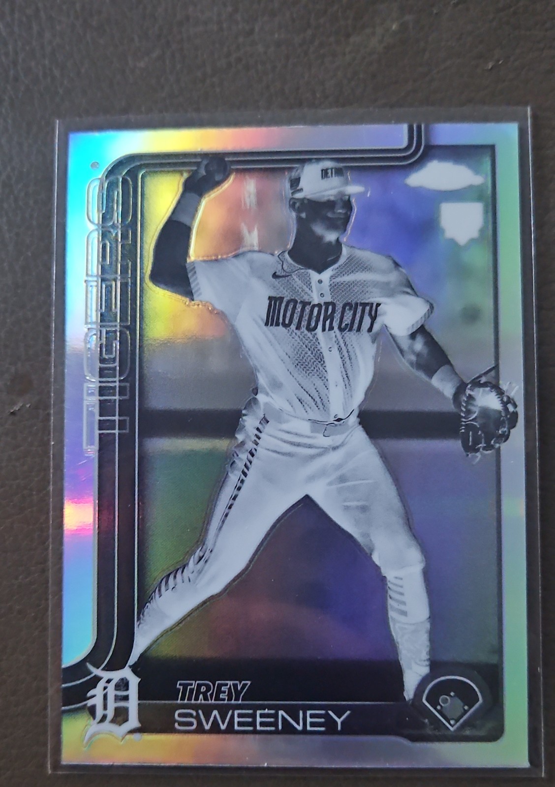 2025 Topps Chrome - Trey Sweeney #6 Negative Refractor (RC)