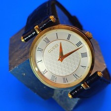 Vintage 1993 Gucci 3000M Swiss Made Mens Luxury Quartz Watch Lizard Skin Band