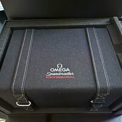 New OMEGA Speedmaster Professional 42mm - Card Dated September 14th 2026