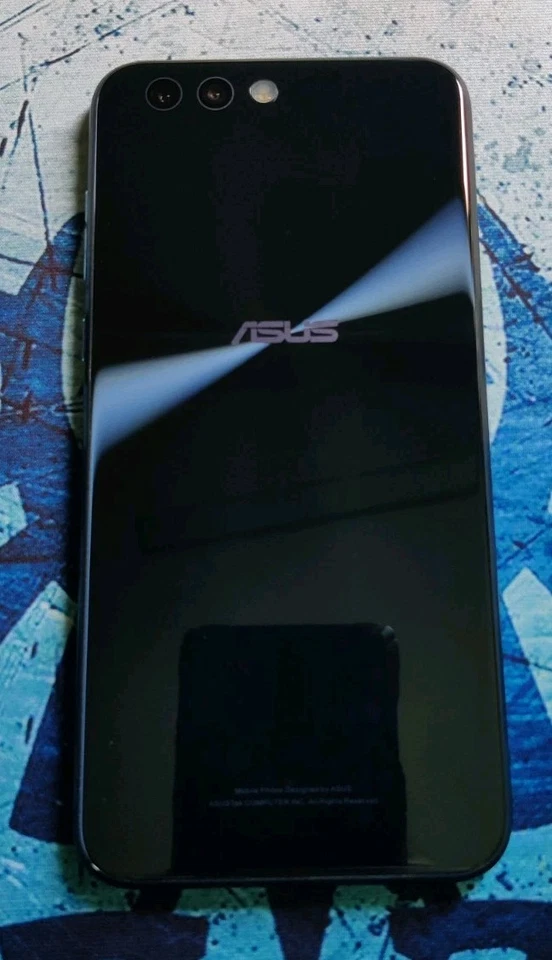 Asus Zenfone 4 Black 64GB *TESTED-GRADE A* - Image 2 of 2