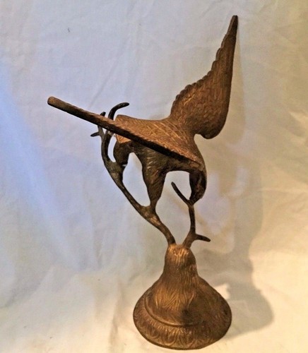Vintage Brass Eagle On Tree Branch Statue Flight Fly Attack Hunt Swoop USED - Picture 3 of 5