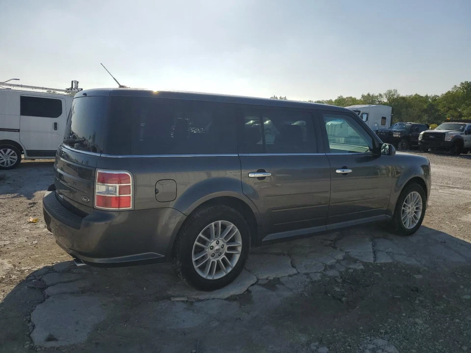 Conjunto de filtro de aire usado se adapta a: Ford Flex 2018 3,5 L sin turbo grado A Foto 3 de 4