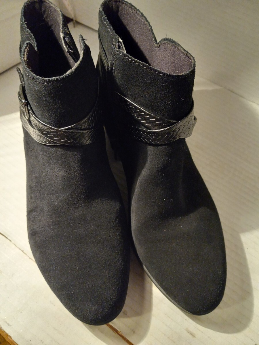 Clarks Collection Wallabee Hexagon Black 7 Suede Ankle Zip