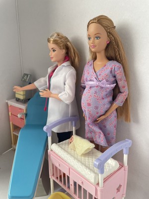 Happy Family Pregnant Midge Barbie Doll & Accessories