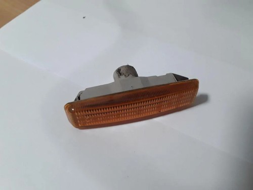 BMW 5 Touring E39 Kotflügelblinker vorne rechts 8360589 3.00 Diesel 33746251