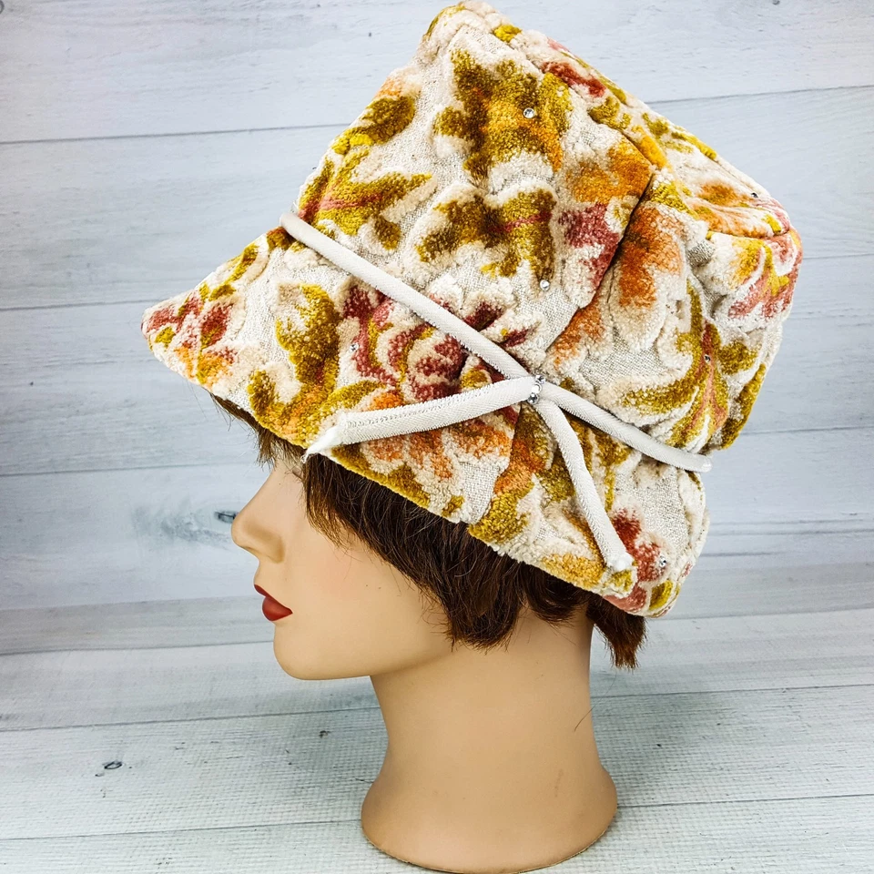 Sombrero floral vintage hecho en unión tapiz cubo estilo hongo estilo alfombra con estrás Foto 2 de 4