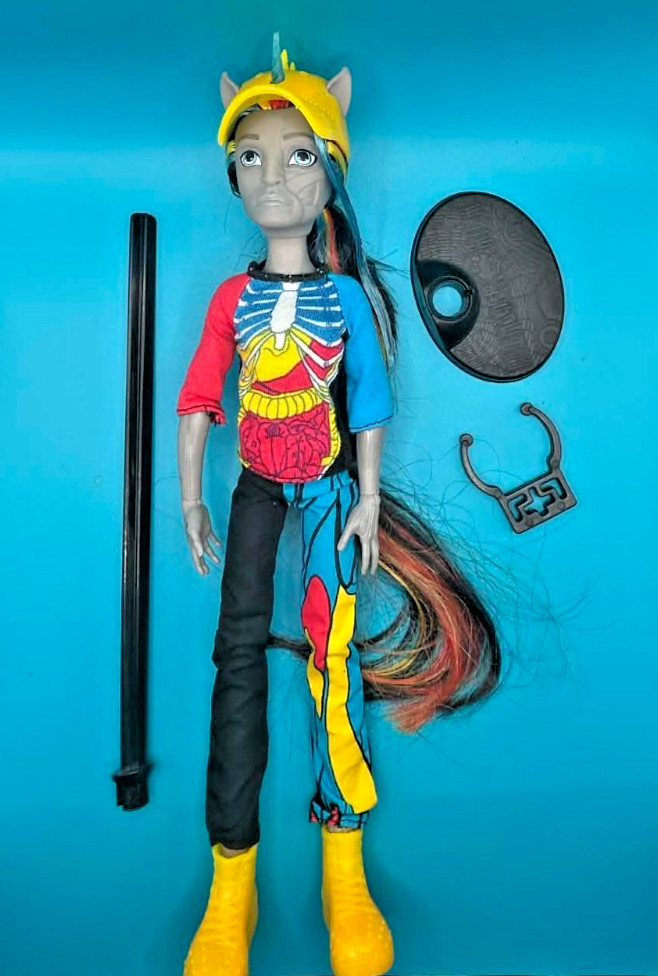 Monster High Freaky Fusions Manster Neighthan Rot Doll with 