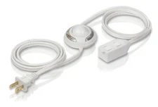 Philips - Multiple Outlet (3) Extension Cord w/ Lighted Foot Switch - White 6 ft