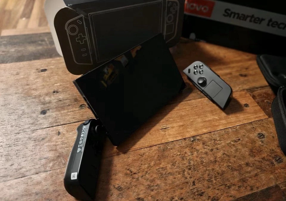 lenovo legion go - Image 2 of 4