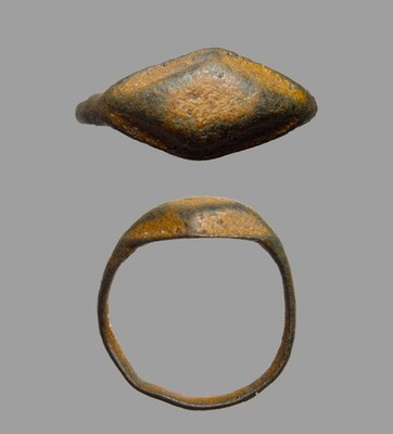 Certified Genuine Antiquity Late Roman Solid Bossed Oval Bezel Bronze Ring 300AD
