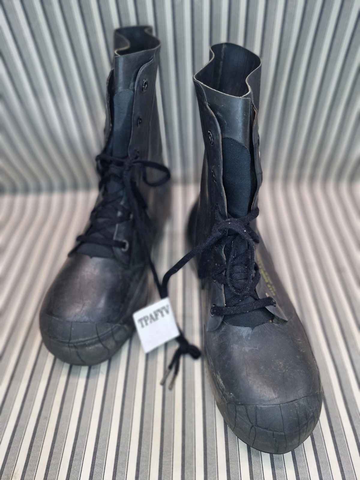 MICKEY MOUSE BUNNY BOOTS 10 WIDE Black UNISSUED usually fits size 11 shoe