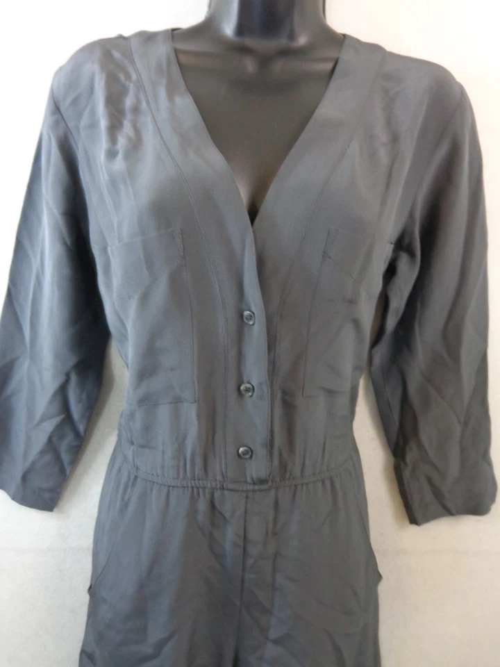 Twelfth Street by Cynthia Vincent Shorts Jumper Women's 6 Grey 100% Silk Pockets - Image 4 of 4