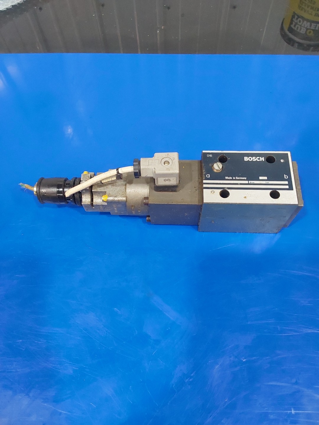 BOSCH 0 811 403 001 315BAR 12V HYDRAULIC