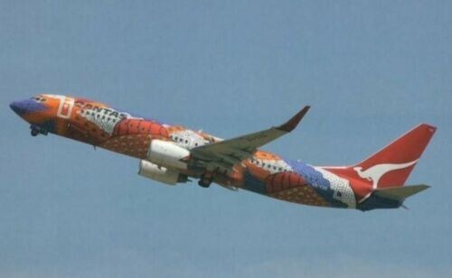 Qantas Airways Boeing 737-800 VH-VXB 