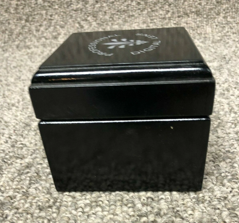 Bower 37mm 0.38x Wide Angle Lens Plus Macro Lens - Image 4 of 4