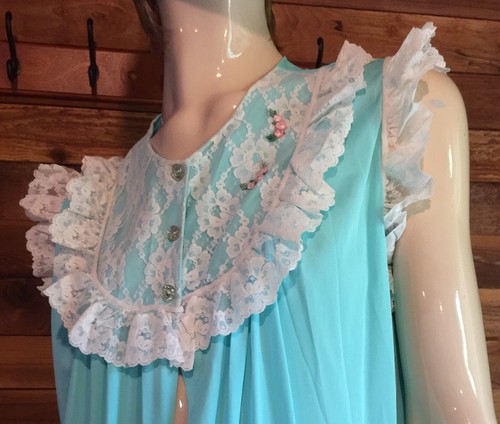 VINTAGE LADY LOVELY AQUA SIZE MEDIUM ROBE with WHITE LACE TRIM #15006 - Picture 4 of 10