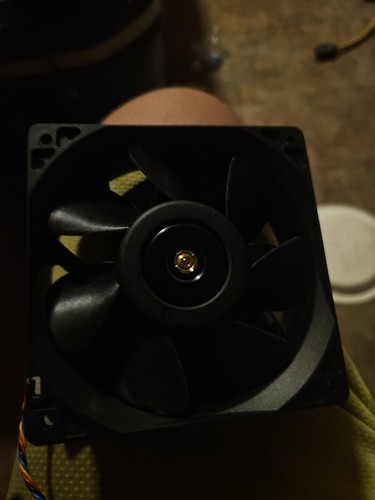 Delta Box Fan Brushless Model QFR1212GHEXWH - Picture 2 of 3