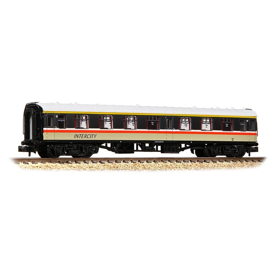 N Gauge Farish 374-820A BR Mk1 FO 1st Open BR InterCity Charter (Executive Coach - Image 2 of 2