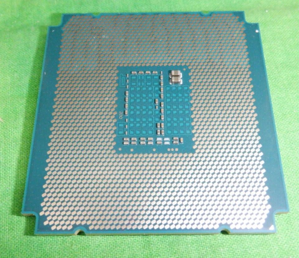 Intel Xeon E5-2697V3 SR1XF 2.60GHz 35MB 14-Core CPU Processor    LOT OF 2 - Image 3 of 4