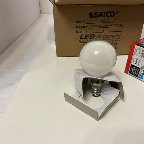 Satco S21213 5.5w G16.5 Globe LED 3000K Candelabra Base Dimmable - 60w (1 Bulb) - Picture 7 of 8