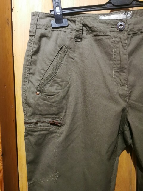 Picture 2 of 9