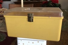 Vintage Wil-Hold, pudełko do szycia i produkty Orco z lat 50. vintage Orco Pin-It Spódnica Marker 