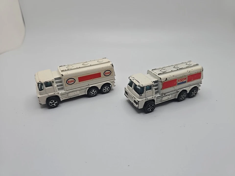 Lot of 2 Vintage Corgi Juniors - 1975 Guy Exxon Tanker Truck - Great Britain - Image 2 of 4