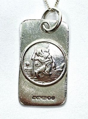 Vintage St Christopher Sterling Silver Dog Tag Pendant Necklace 7.9  grams