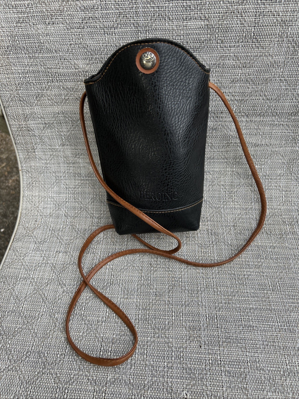 Heroing Black Pebbled Faux Leather Crossbody Bag Tan Strap Boho Small Purse