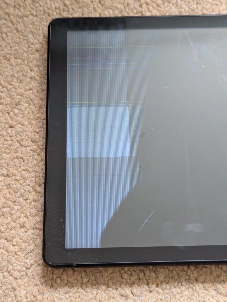 Tablet 10 Inch Android Tablet 16GB RAM 1TB Expandable 1332x800 SPARES OR REPAIR - Image 2 of 4