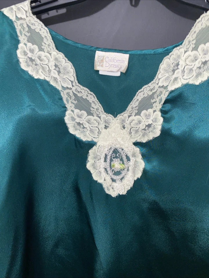 VTG 90s California Dynasty Emerald Green Satin Laced V-Neck Chemise Large USA - Image 2 of 4