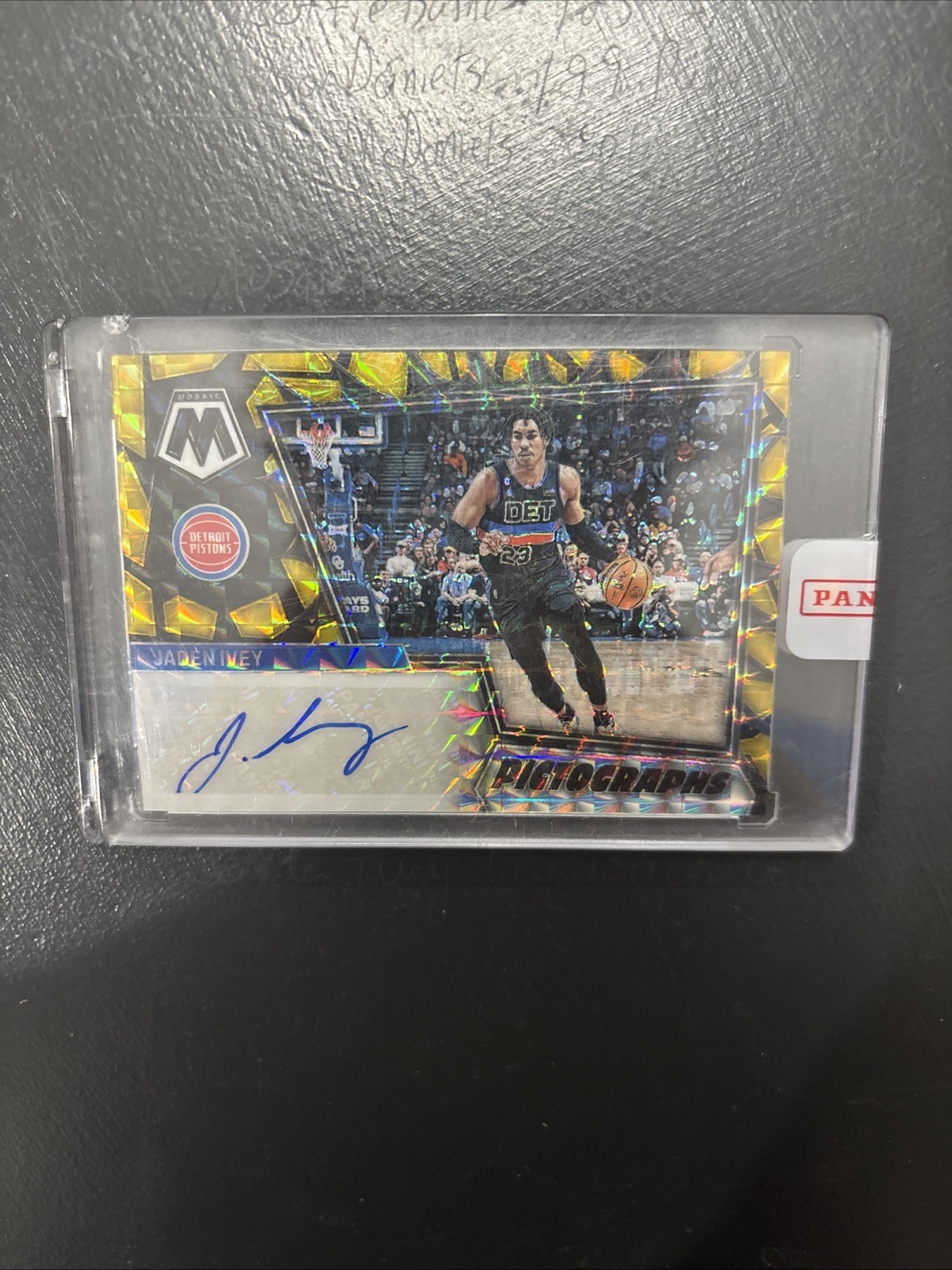 2022-23 Jaden Ivey Mosaic Pictographs Auto Black Gold /8