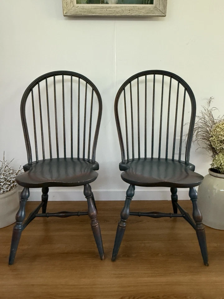 Set of 2 Hand Crafted Blue Windsor Bow-Back Side Chairs – David T. Smith - Image 4 of 4