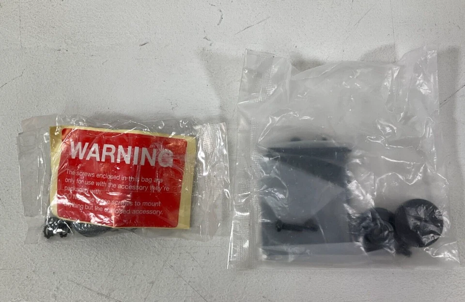 Tripp Lite PDUMV30 Metered PDU Power Distribution Panel 120V 24 5-15/20R Outlets - Image 3 of 4