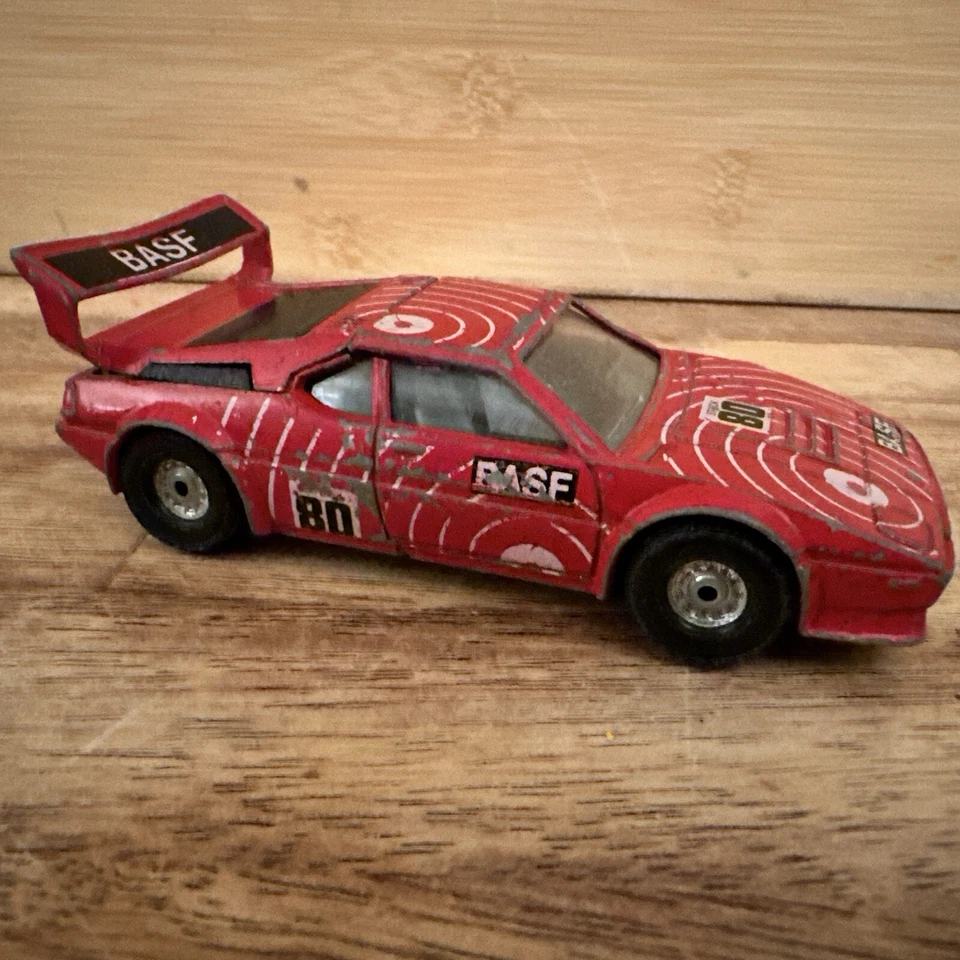 Corgi Diecast JCHome41 - BMW M1 Procar BASF Red #80 Damage - Image 3 of 4