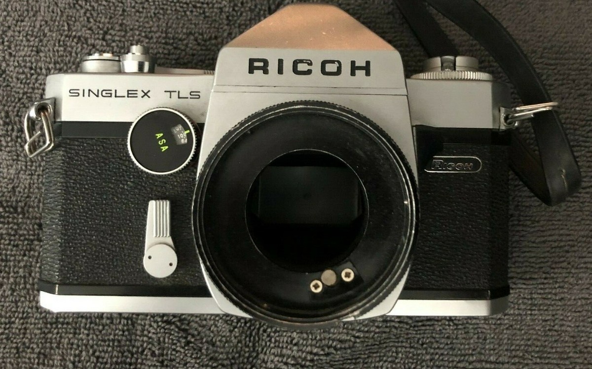 Vintage Ricoh Singlex TLS 35mm film camera body only - Made Vintage Ricoh Singlex TLS 35mm film camera body only - Made