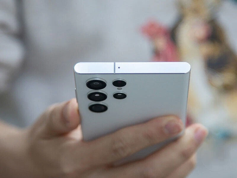 NEW SEALED Samsung Galaxy S22 Ultra 5G S908U 128GB/256GB/512GB Factory Unlocked - Image 4 of 4