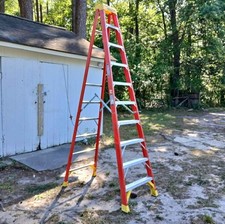 Louisville 10ft Red Fiberglass Step Ladder