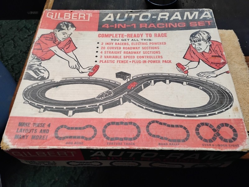 Vintage Gilbert Slot Car Set NICE CARS