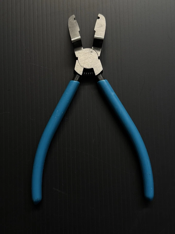 Ferramenta de remoção de roda para modelos de metal fundido em escala 1/18. " ÚLTIMO - Imagem 2 de 4