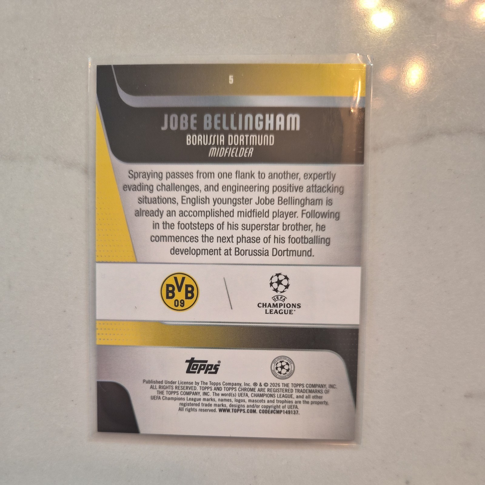 2025-26 Topps Chrome UCC Soccer Jobe Bellingham Fanatics Fest NYC Rookie BVB RC view 3