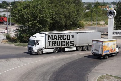 LKW Foto Mercedes-Benz Axor Planensattelzug Kasachstan weiß #w8xr
