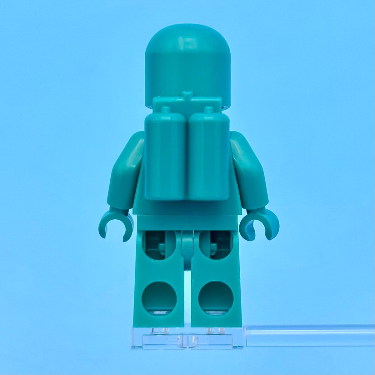 LEGO Classic Space Man Dark Turquoise Teal Astronaut Minifigure