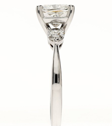 GIA Certified Cushion Cut Natural Diamond Engagement Ring 2.01CT E VS1 Platinum - Picture 5 of 11